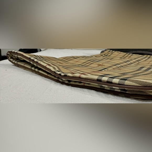 BURBERRY Vintage Haymarket Check Canvas Garment Bag - Picture 17 of 17